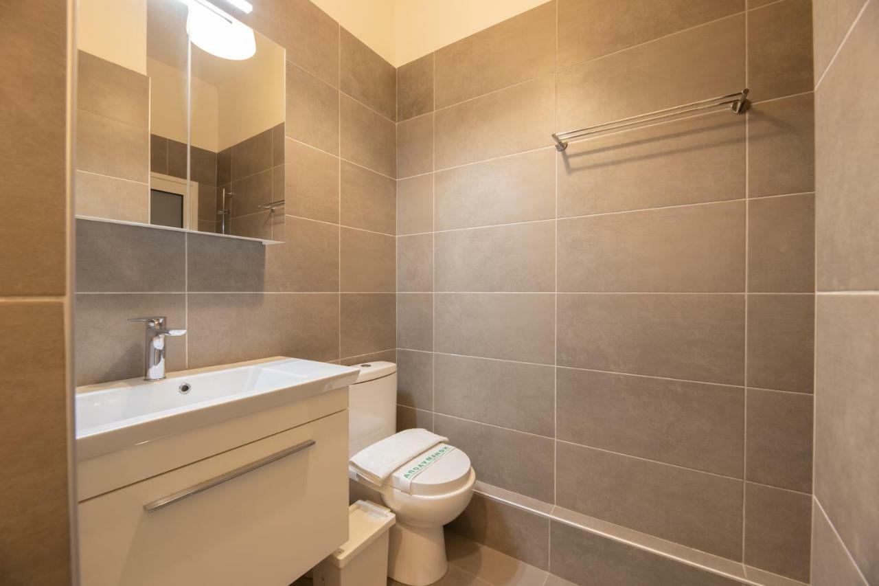 Top Sightseeing 3Rd Floor Studio On A Paved Road! Αθήνα Εξωτερικό φωτογραφία